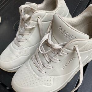 Sketchers wedge lace-up shoes